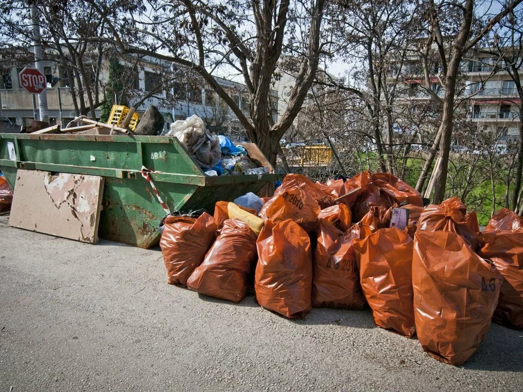 Круглосуточный вывоз мусора в Набережных Челнах в октябре